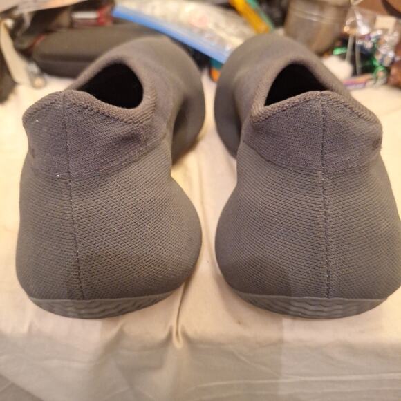 Yeezy Adidas Men’s Knit Runner Sneakers , Size US 9. Very Nice Condition - Picture 3 of 8